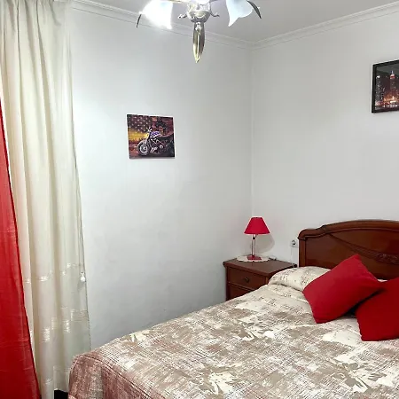 Habitaciones Piso Compartido En Xinzo ホームステイ